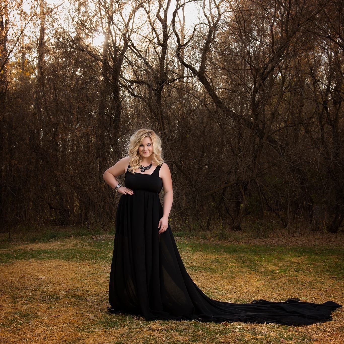 Link to Country Singer Julia Harrington's Music